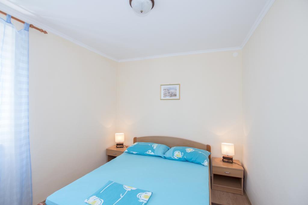 Radovcic Apartments And Rooms トルステノ エクステリア 写真