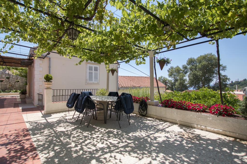 Radovcic Apartments And Rooms トルステノ エクステリア 写真