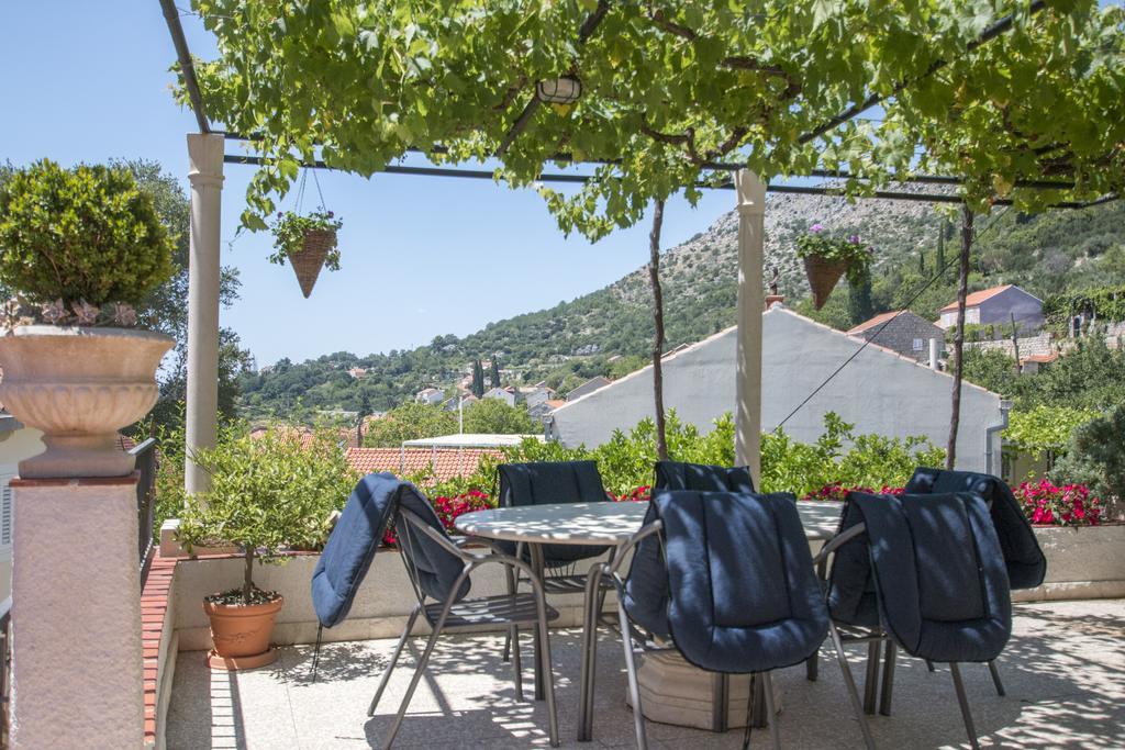 Radovcic Apartments And Rooms トルステノ エクステリア 写真