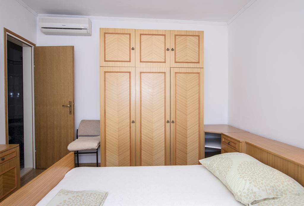 Radovcic Apartments And Rooms トルステノ エクステリア 写真